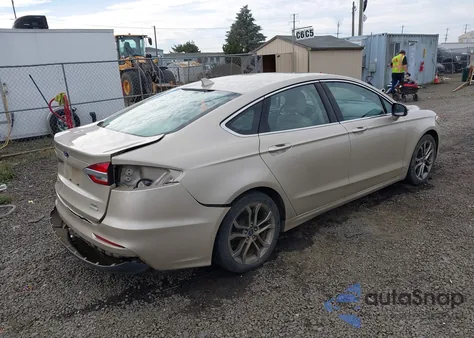 2019 Ford Fusion Sel z USA, uszkodzony, nr VIN 3FA6P0CD2KR256301